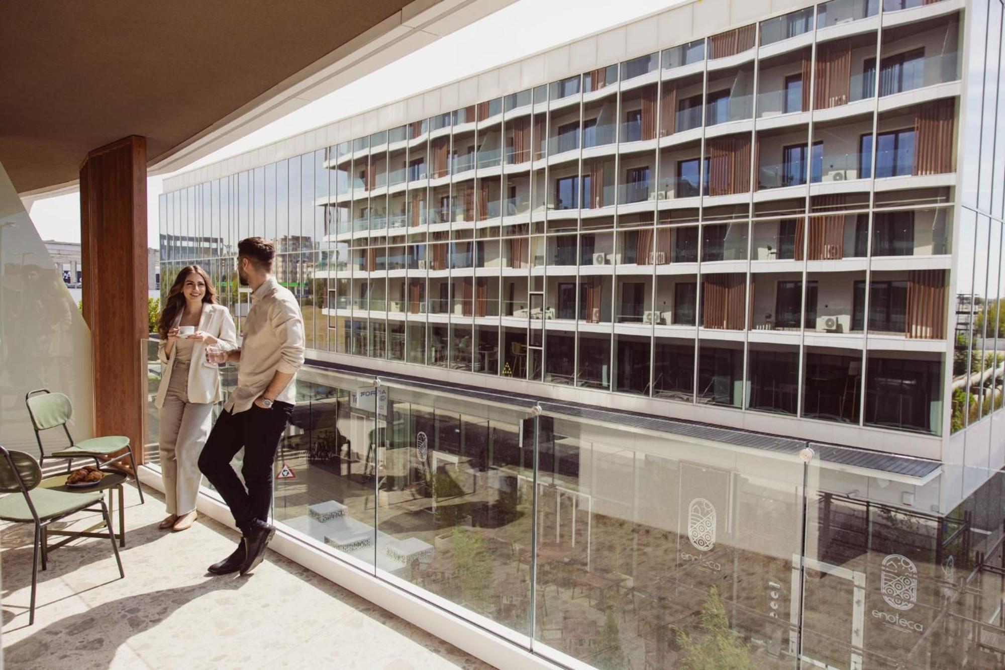 Aparthotel クラヨーヴァ エクステリア 写真